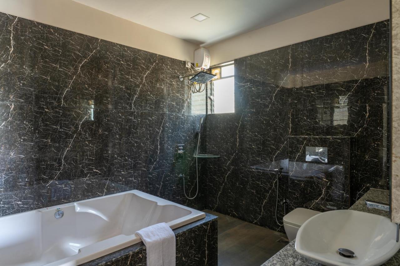 Hillrock Resort & Villas, Neral-Karjat Luaran gambar