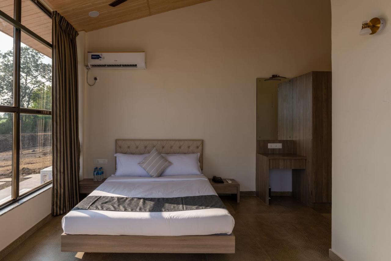 Hillrock Resort & Villas, Neral-Karjat Luaran gambar